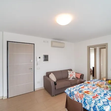 Lägenhet Super Villaggio Planetarium 1 Bedroom Sleeps 4 Bibione