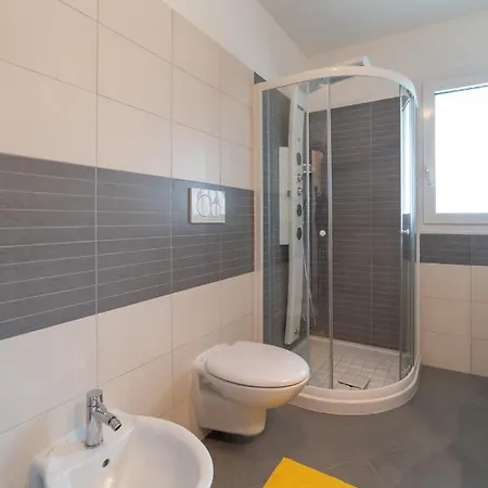 Super Villaggio Planetarium 1 Bedroom Sleeps 4 * Bibione