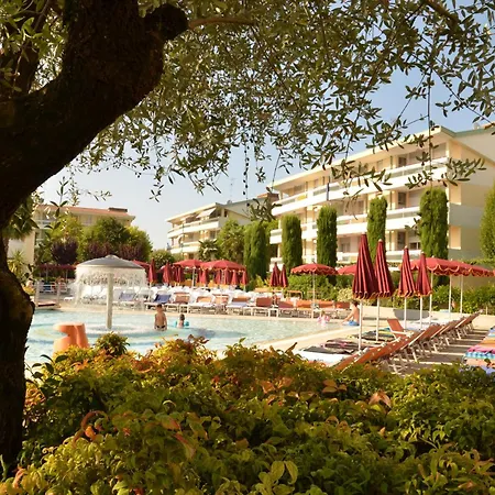 Super Villaggio Planetarium 1 Bedroom Sleeps 4 Lägenhet *