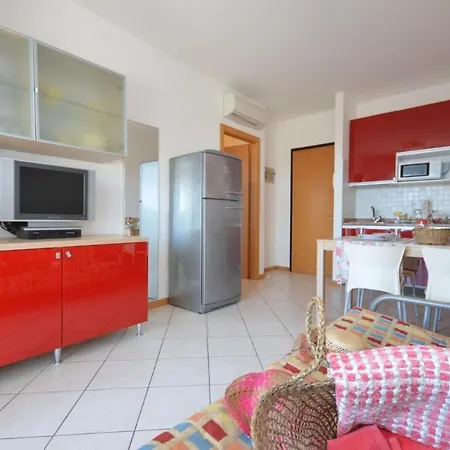 Super Villaggio Planetarium 1 Bedroom Sleeps 4 Apartment Bibione