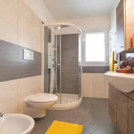 Super Villaggio Planetarium 1 Bedroom Sleeps 4 Apartment *